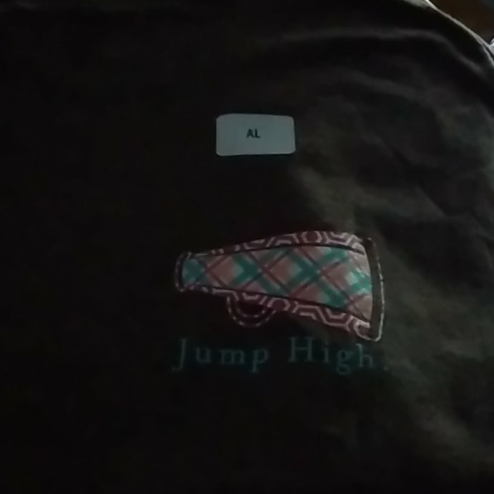 Tee shirt